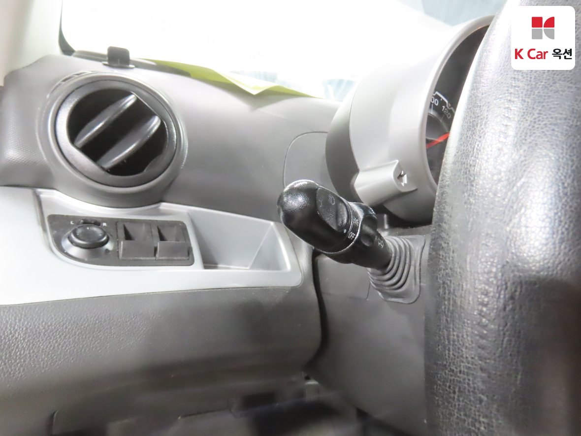 جنرال موتورز كوريا سبارك 2012 - صورة 9