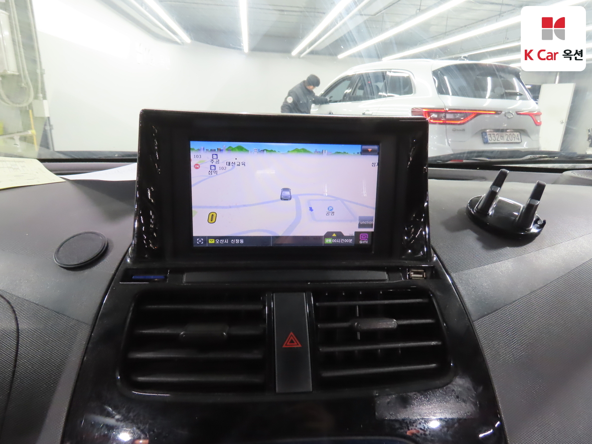 جنرال موتورز كوريا سبارك 2012 - صورة 14