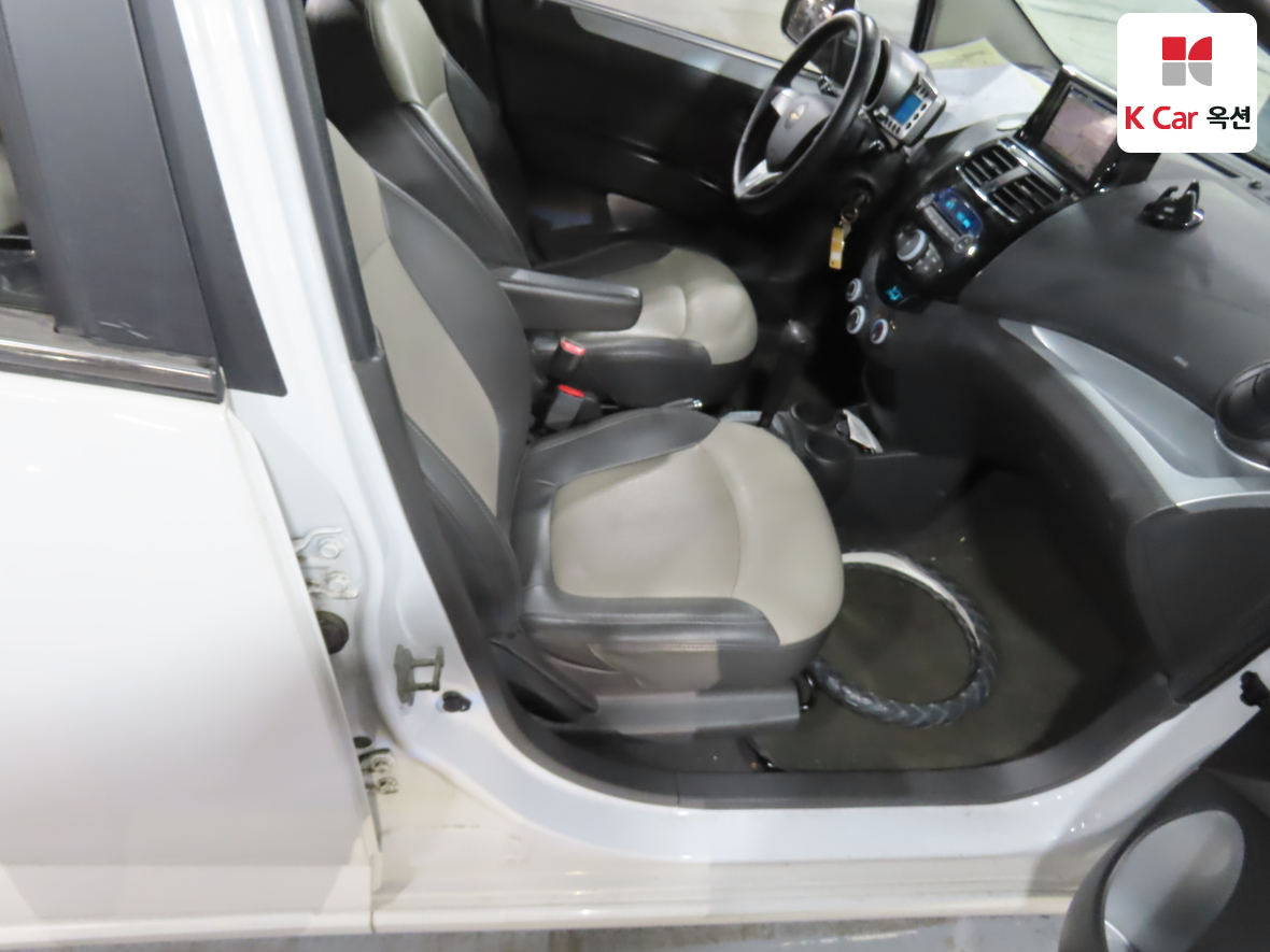 جنرال موتورز كوريا سبارك 2012 - صورة 28