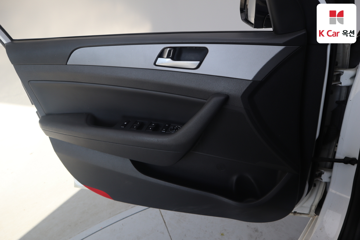 Hyundai Sonata 2019 - Image 8