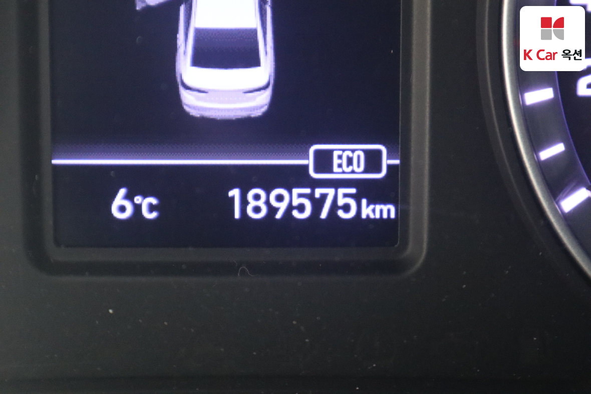 Hyundai Sonata 2019 - Image 4