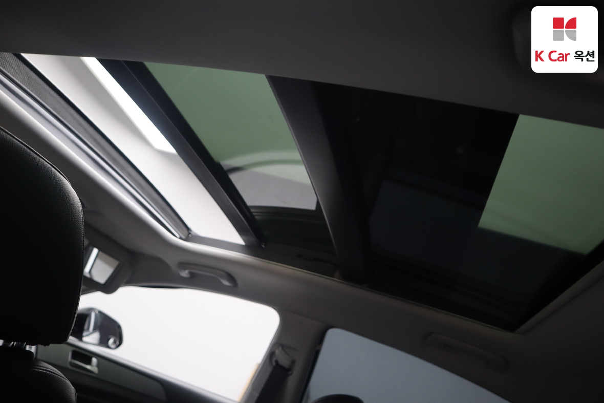 Hyundai Sonata 2019 - Image 24