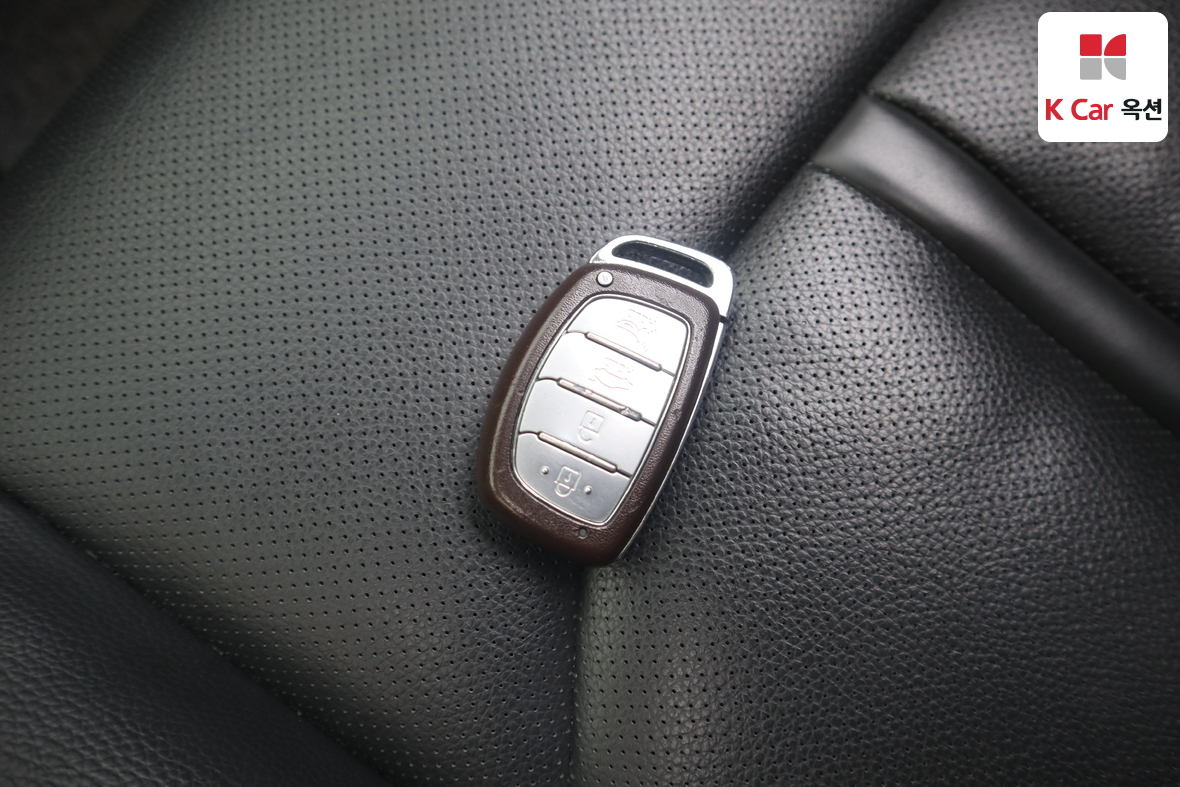 Hyundai Sonata 2019 - Image 18