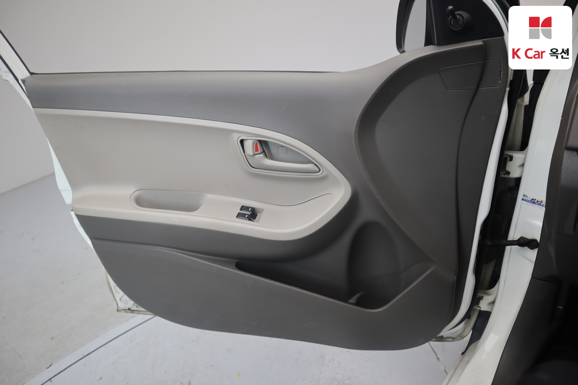 Kia Morning 2015 - Image 8