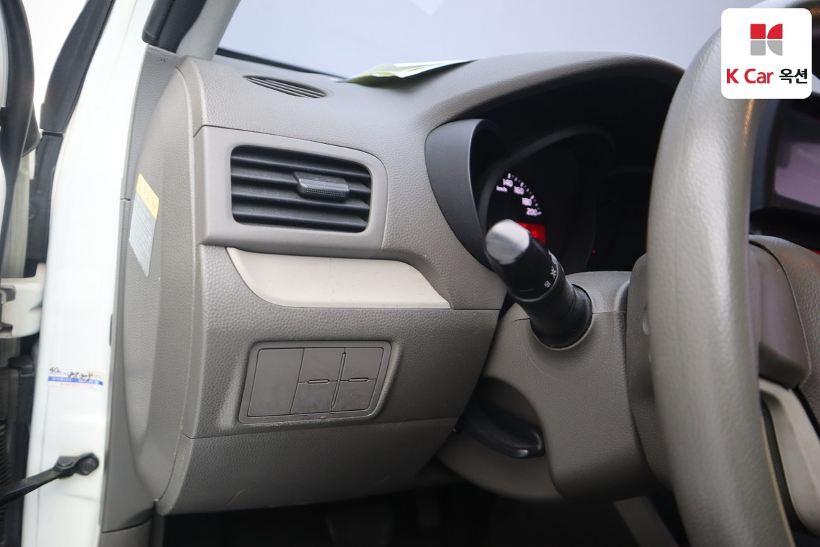 Kia Morning 2015 - Image 9