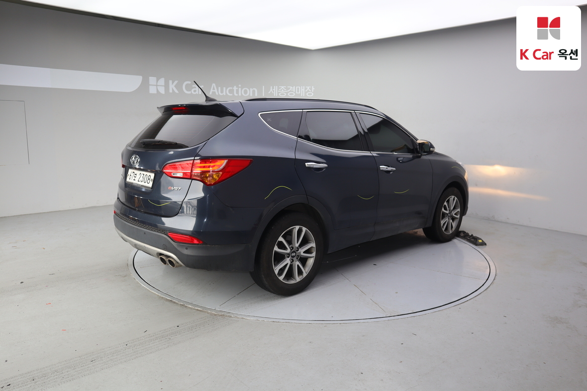 هيونداي سانتافي 2015 - صورة 2