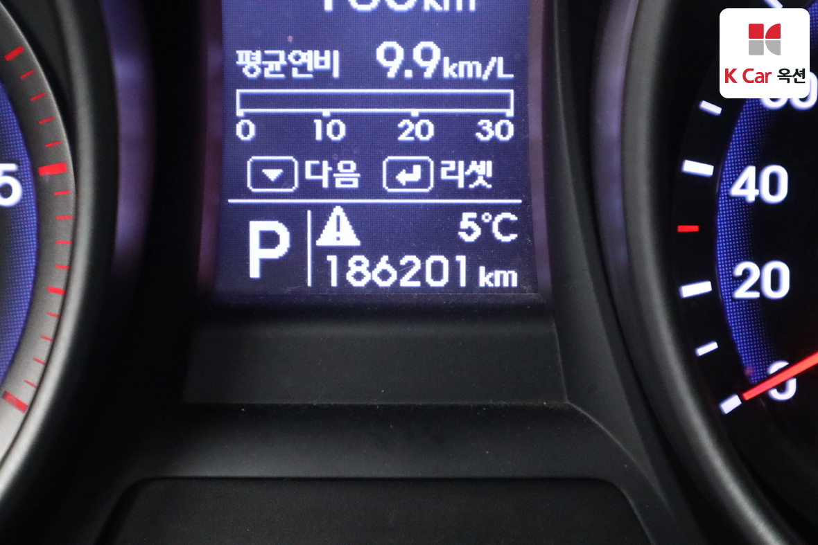 هيونداي سانتافي 2015 - صورة 4