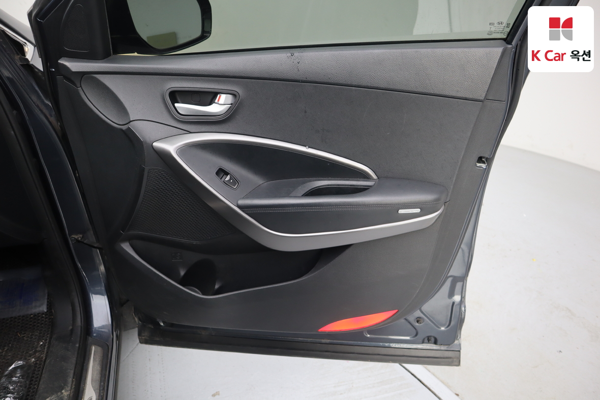 هيونداي سانتافي 2015 - صورة 28