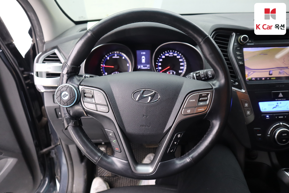 هيونداي سانتافي 2015 - صورة 10