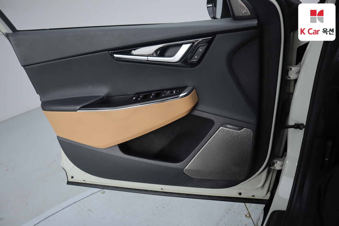 Kia EV6 2022 - Image 8