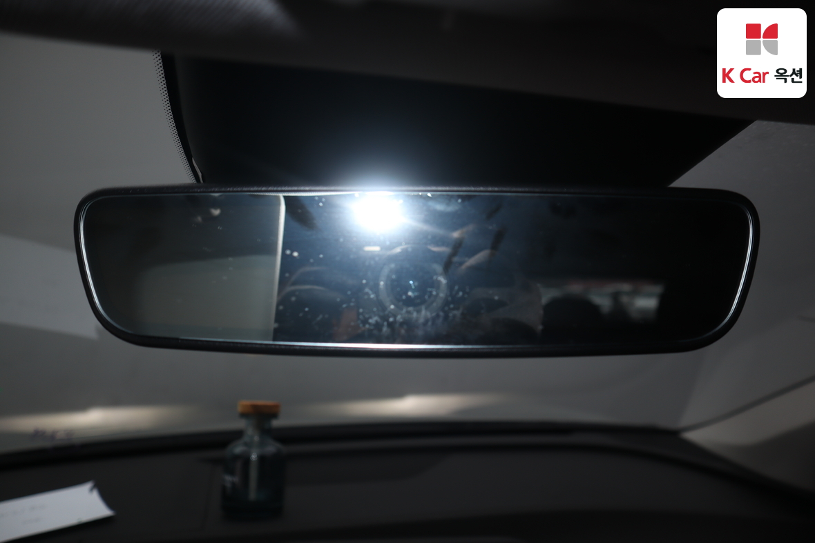 Kia EV6 2022 - Image 12