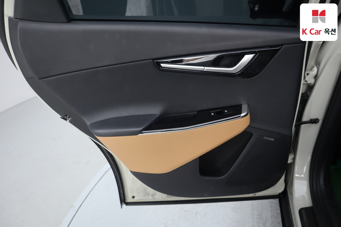 Kia EV6 2022 - Image 21