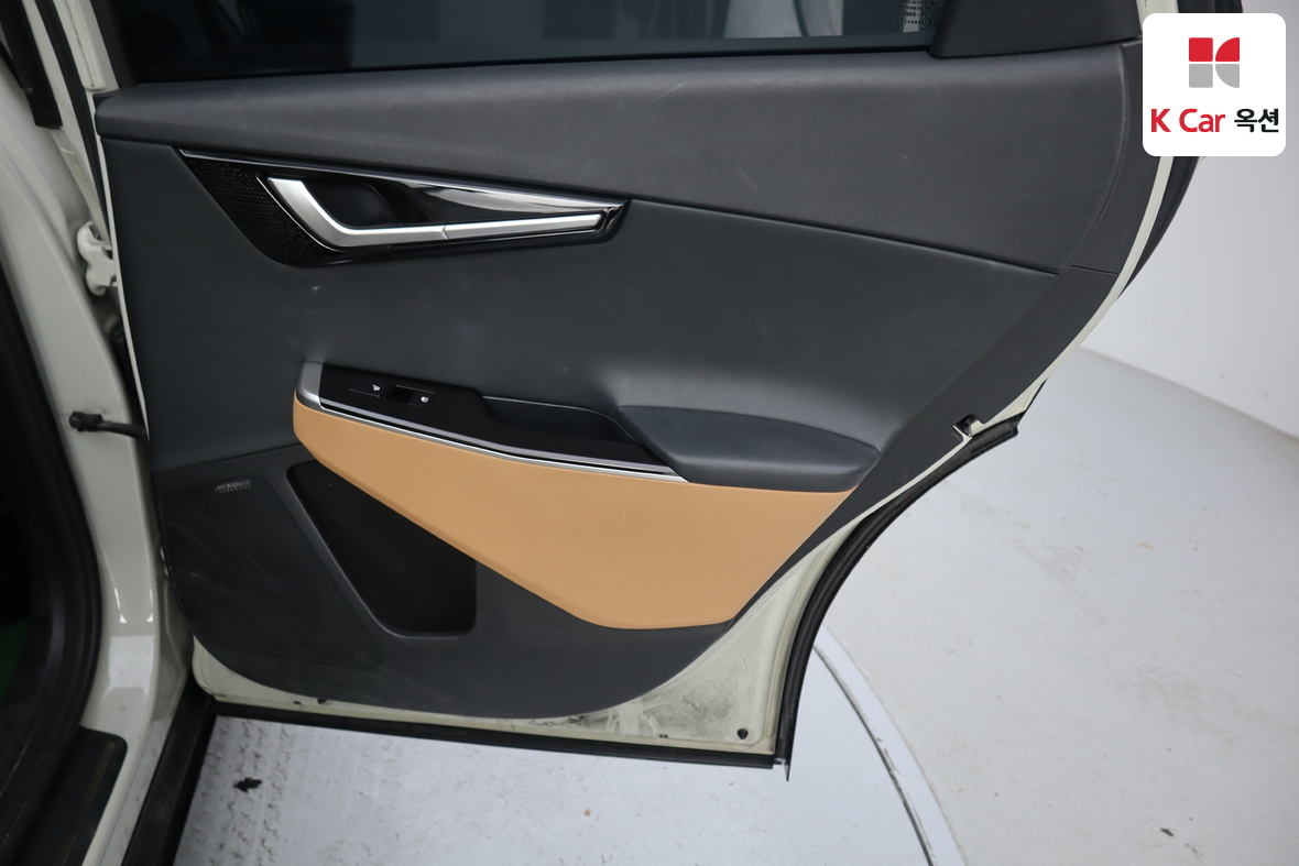 Kia EV6 2022 - Image 28