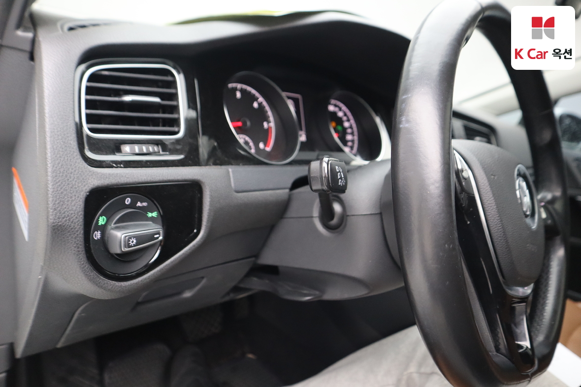 Volkswagen Golf 2016 - Image 9