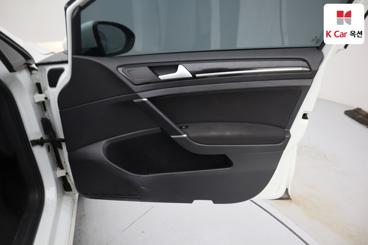 Volkswagen Golf 2016 - Image 31