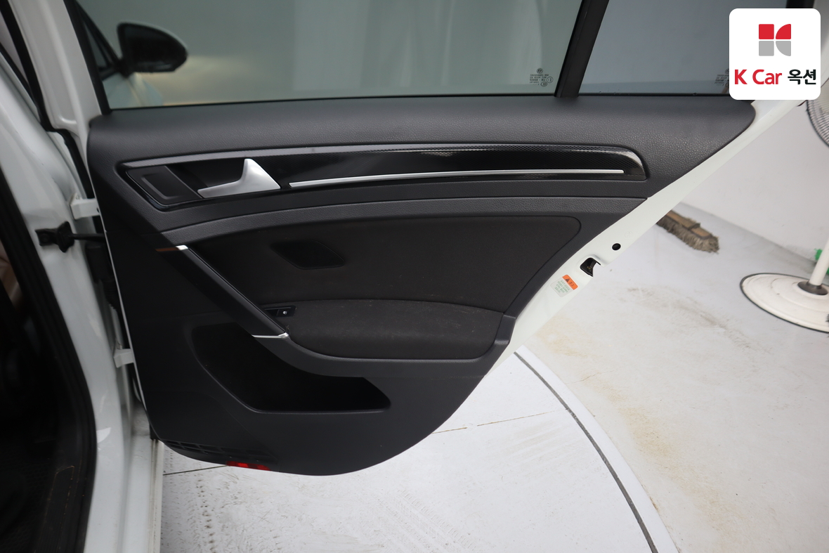 Volkswagen Golf 2016 - Image 29