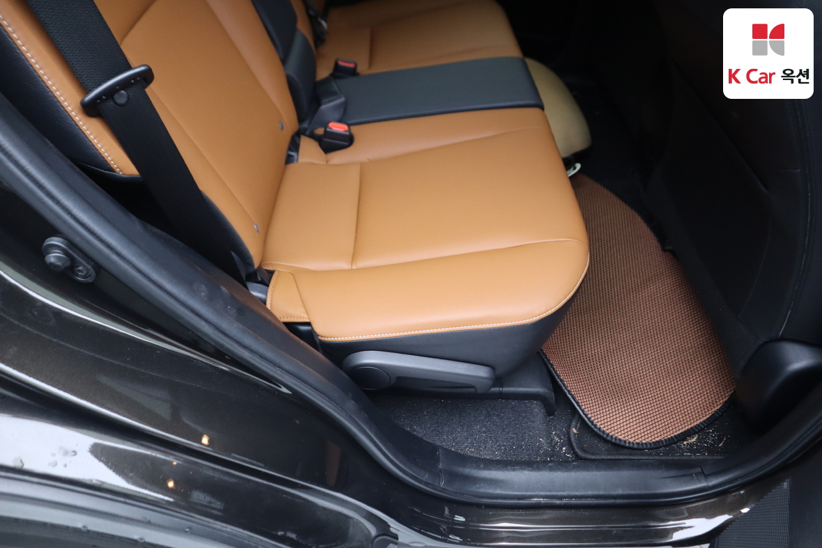 تويوتا راف 4 2017 - صورة 30