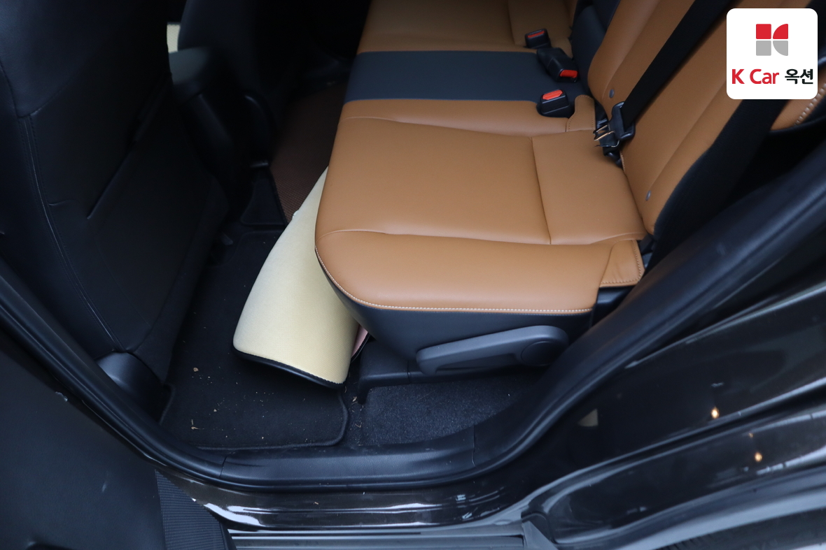 تويوتا راف 4 2017 - صورة 25