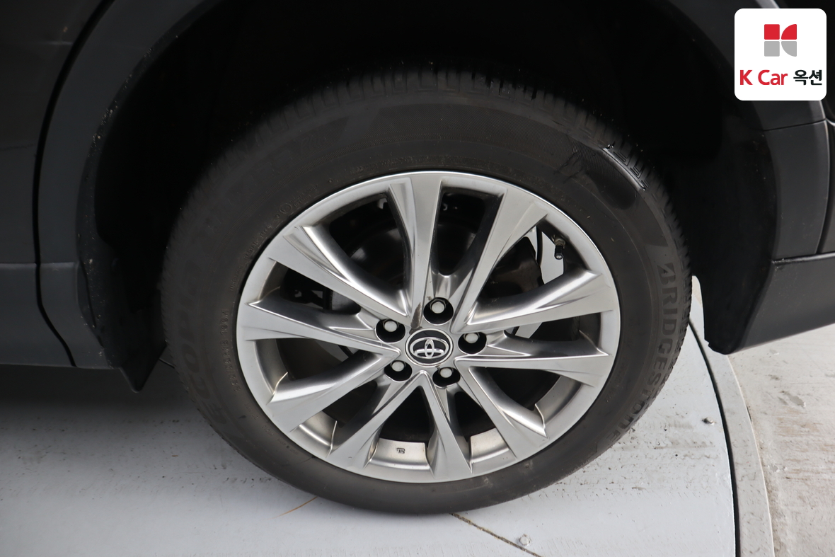 تويوتا راف 4 2017 - صورة 47