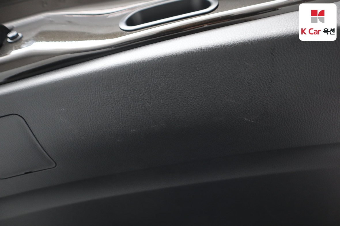 تويوتا راف 4 2017 - صورة 28