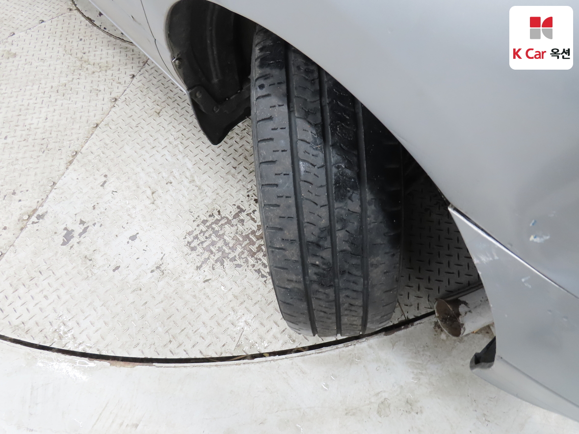 Hyundai Grand Starex 2012 - Image 30