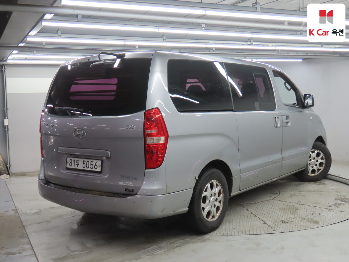 Hyundai Grand Starex 2012 - Image 2