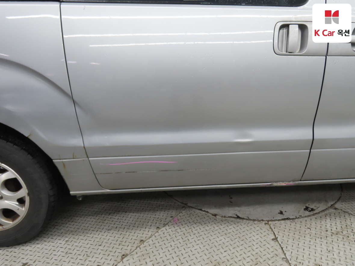 Hyundai Grand Starex 2012 - Image 43