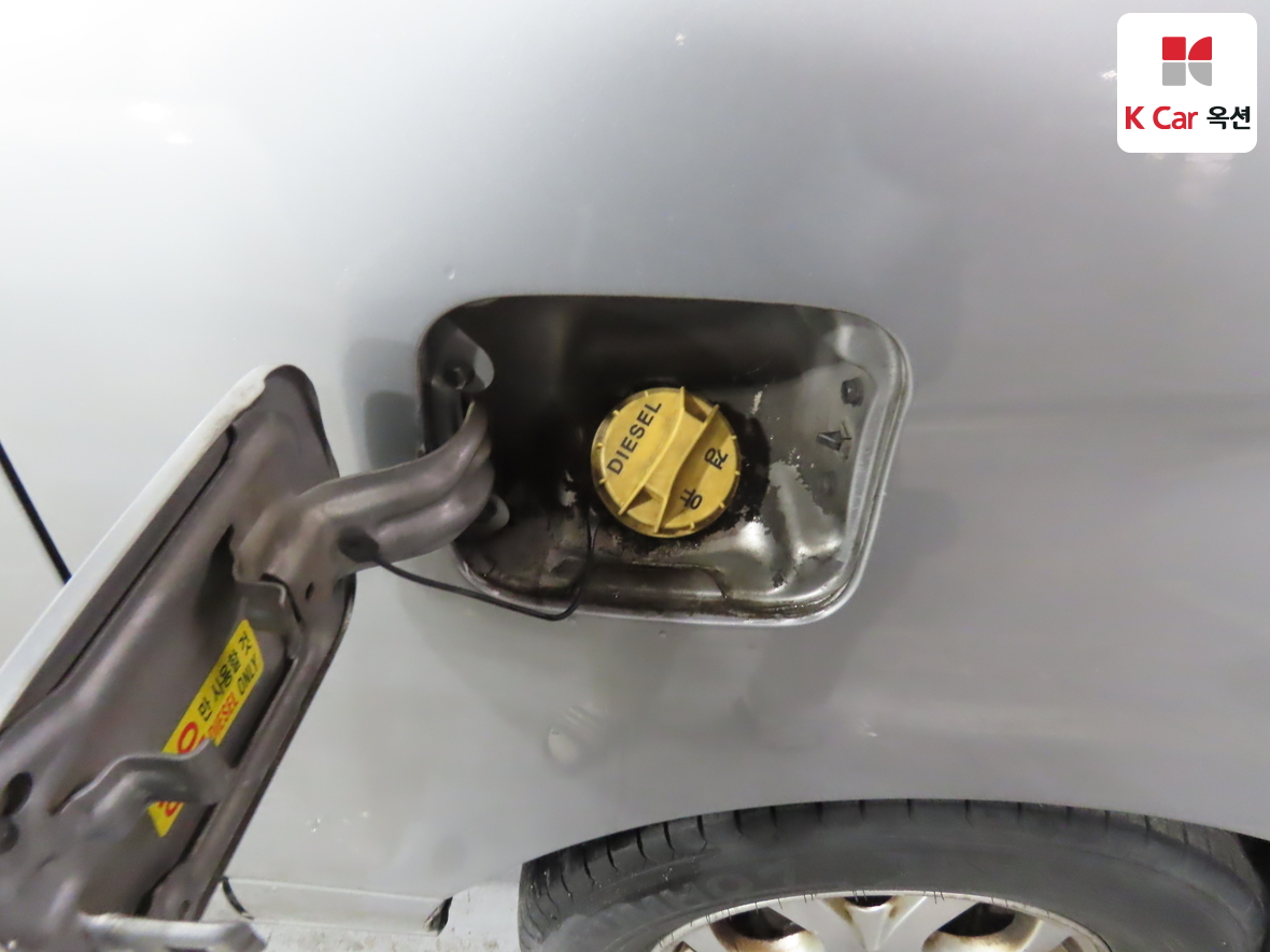 Hyundai Grand Starex 2012 - Image 24