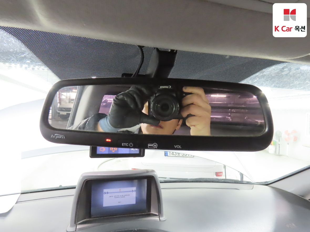 Hyundai Grand Starex 2012 - Image 13