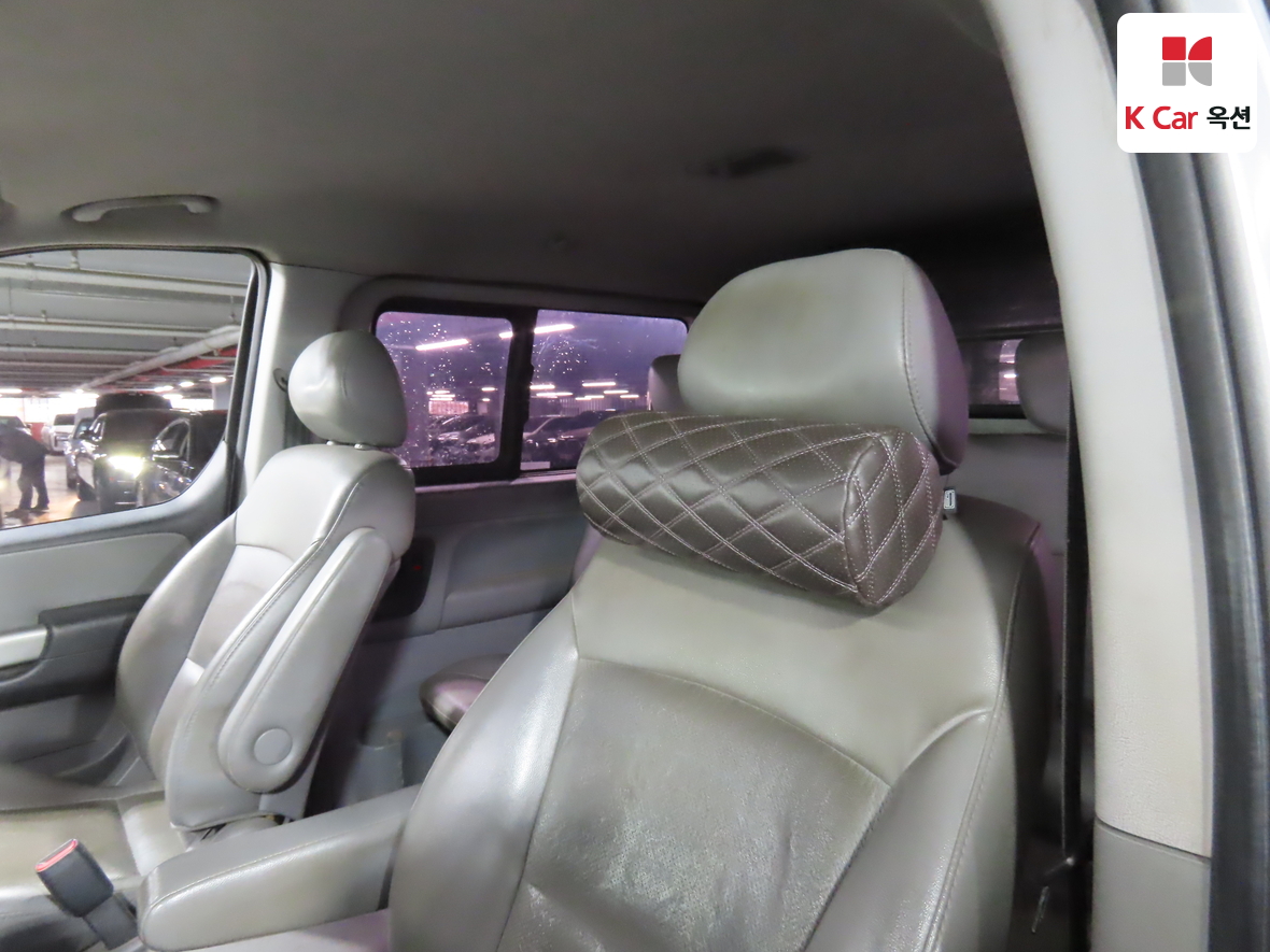 Hyundai Grand Starex 2012 - Image 19