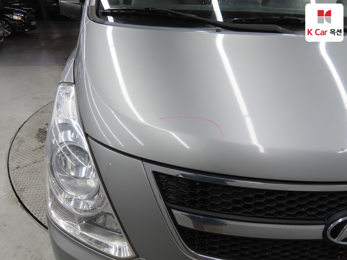 Hyundai Grand Starex 2012 - Image 38