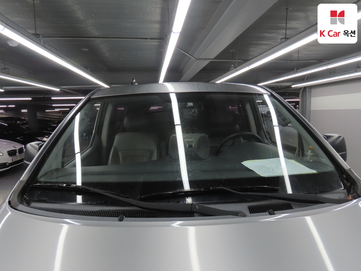 Hyundai Grand Starex 2012 - Image 32