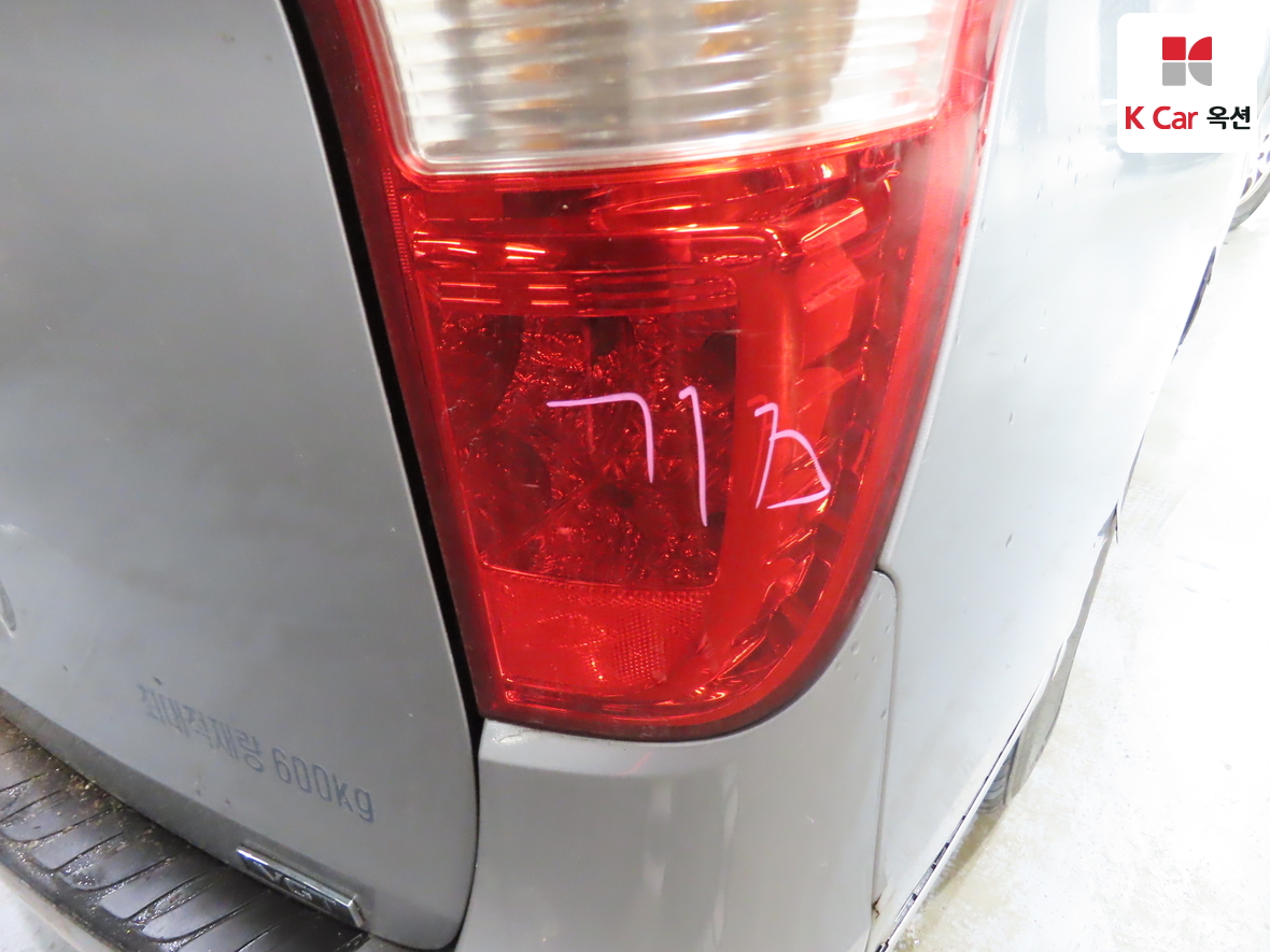 Hyundai Grand Starex 2012 - Image 35