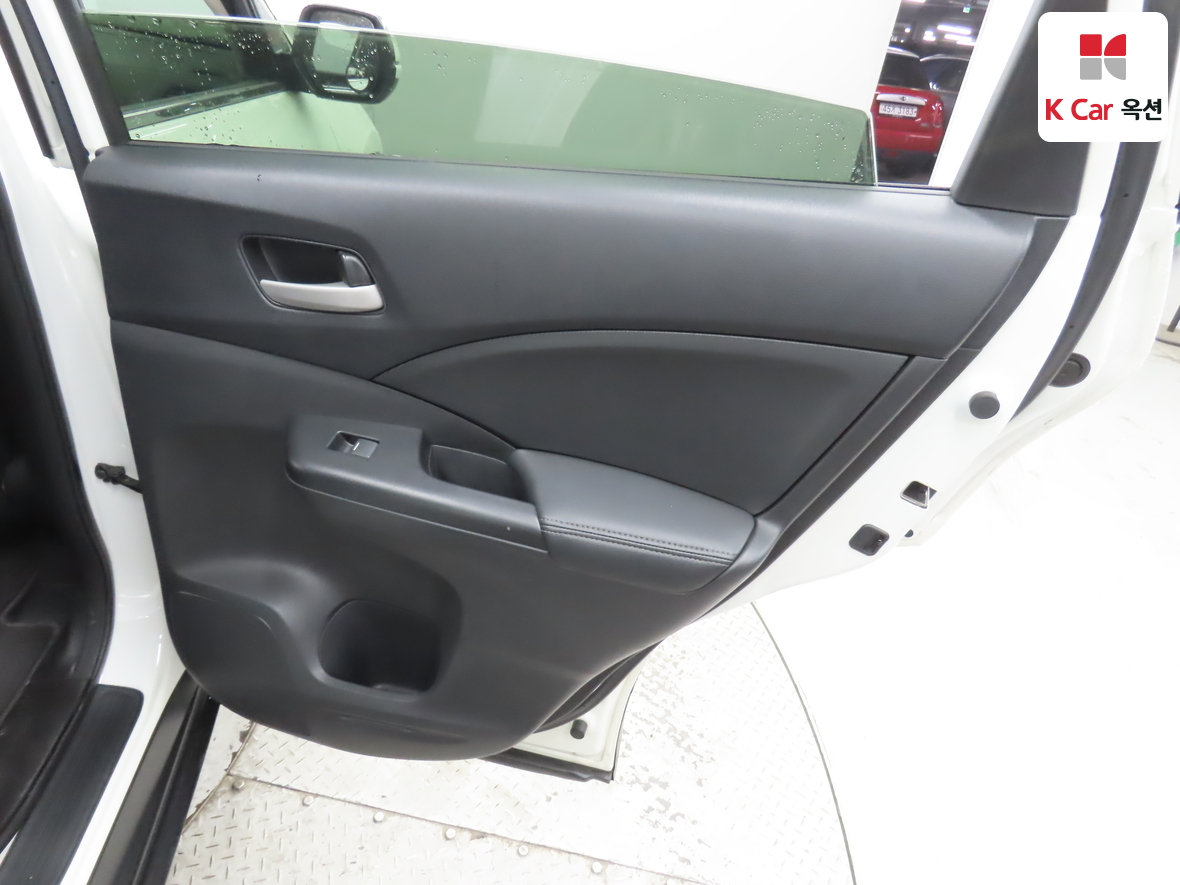 Honda CR-V 2013 - Image 28