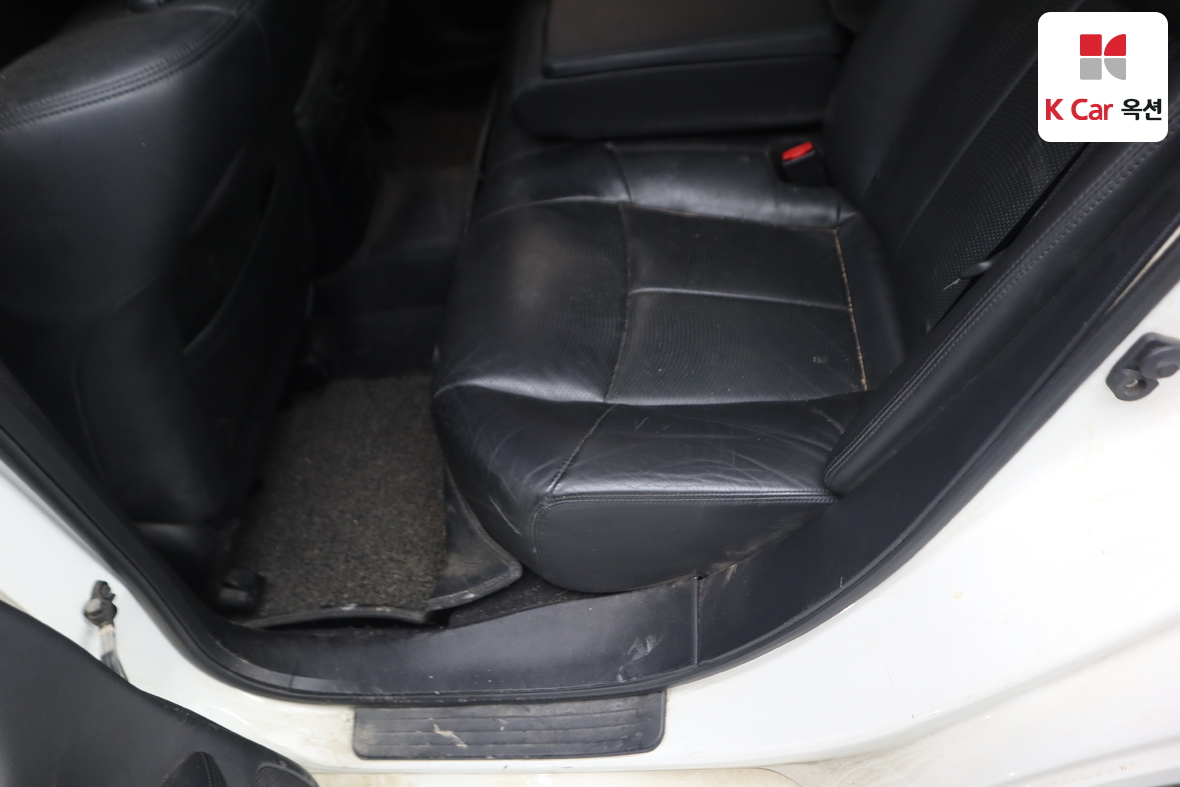 Infiniti M37 2011 - Image 25