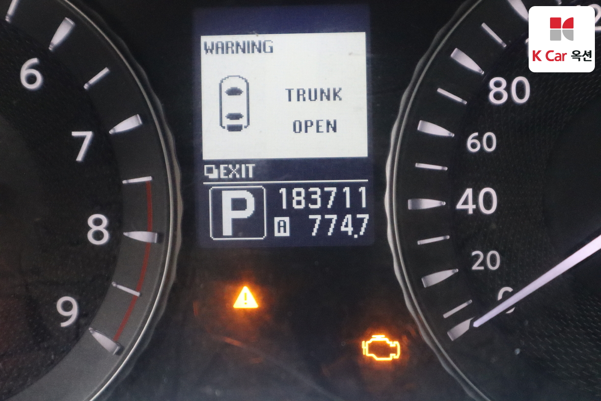 Infiniti M37 2011 - Image 4