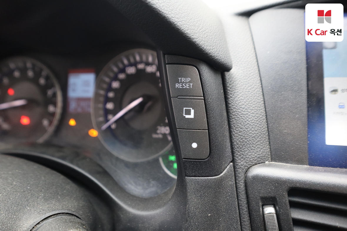 Infiniti M37 2011 - Image 14