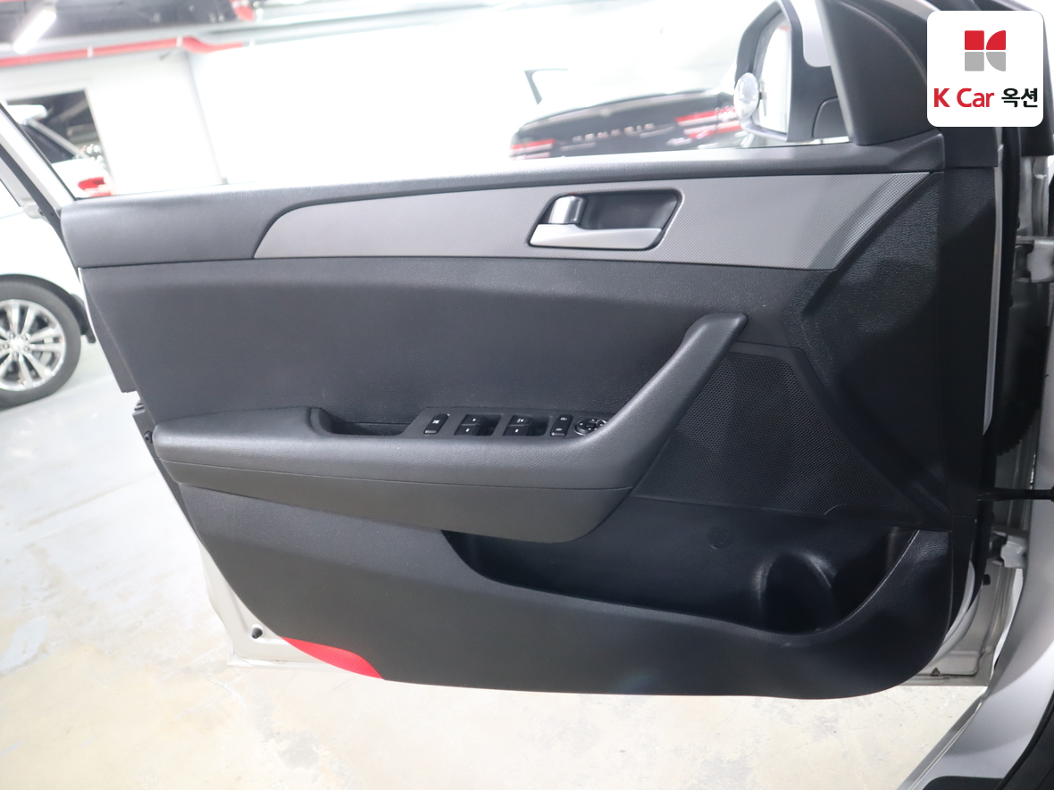 Hyundai Sonata 2015 - Image 8