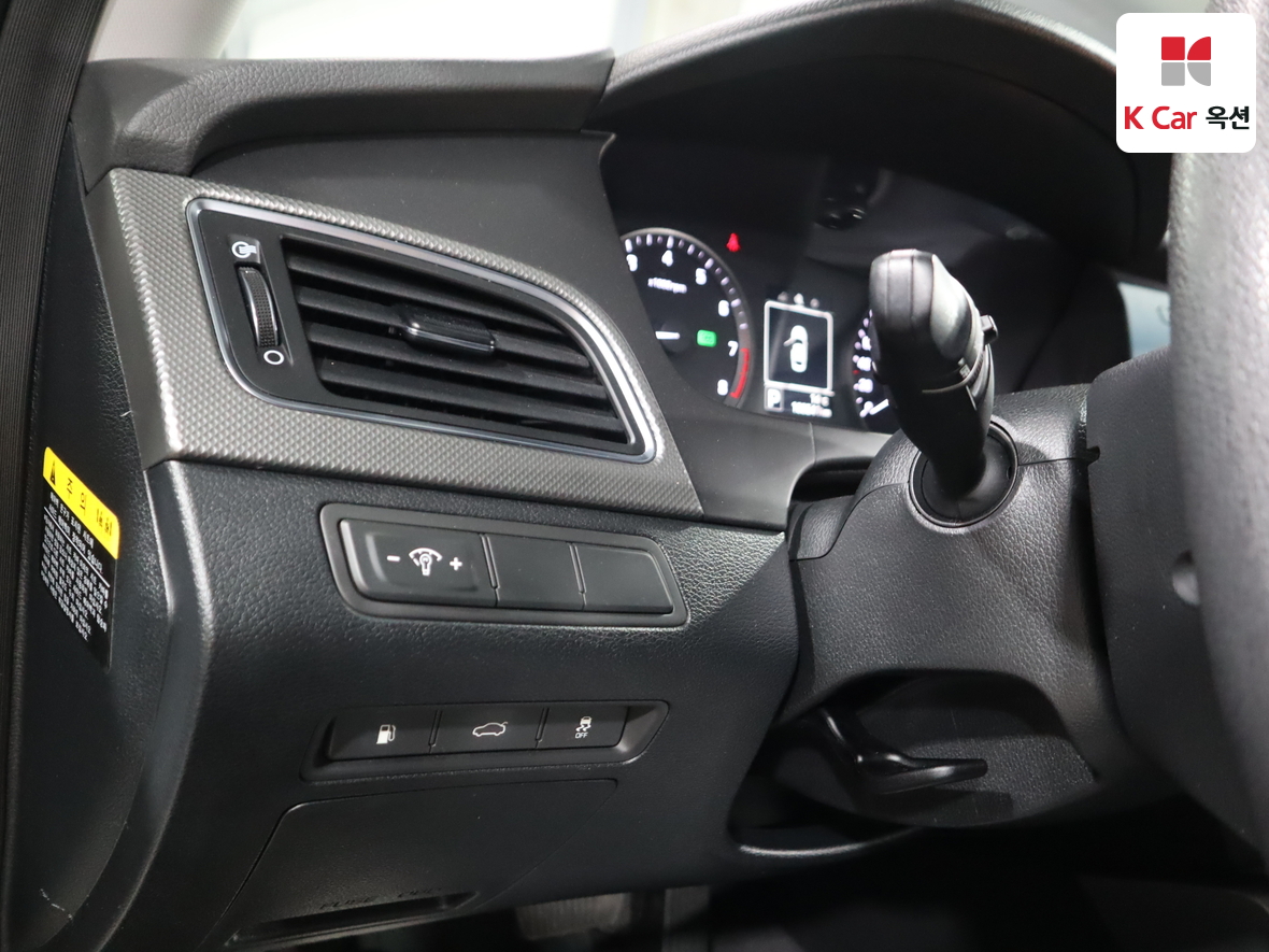 Hyundai Sonata 2015 - Image 9