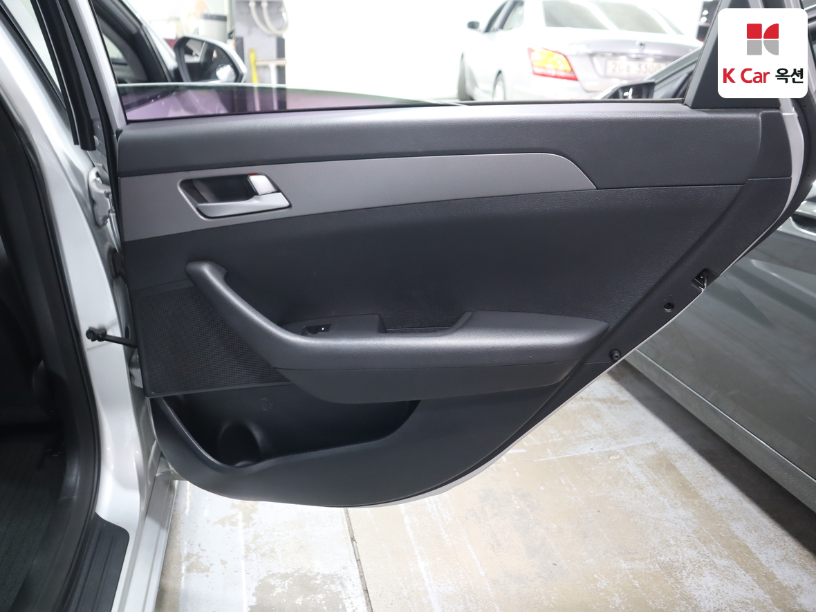 Hyundai Sonata 2015 - Image 25