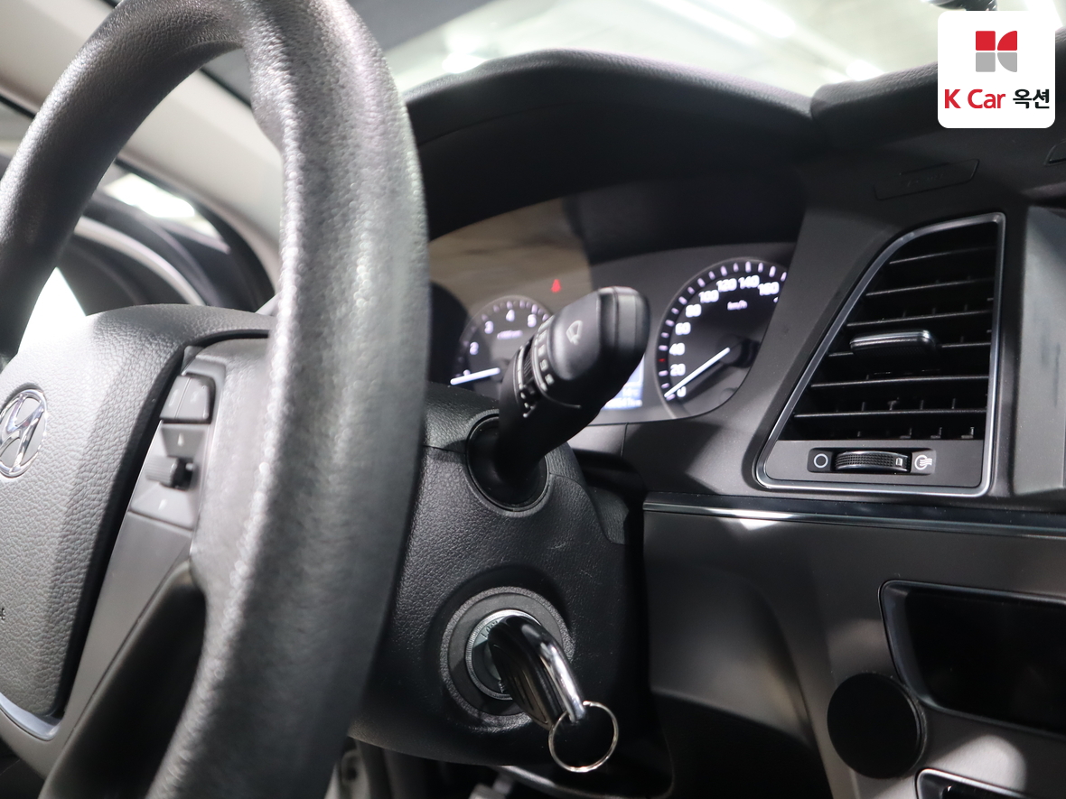 Hyundai Sonata 2015 - Image 11