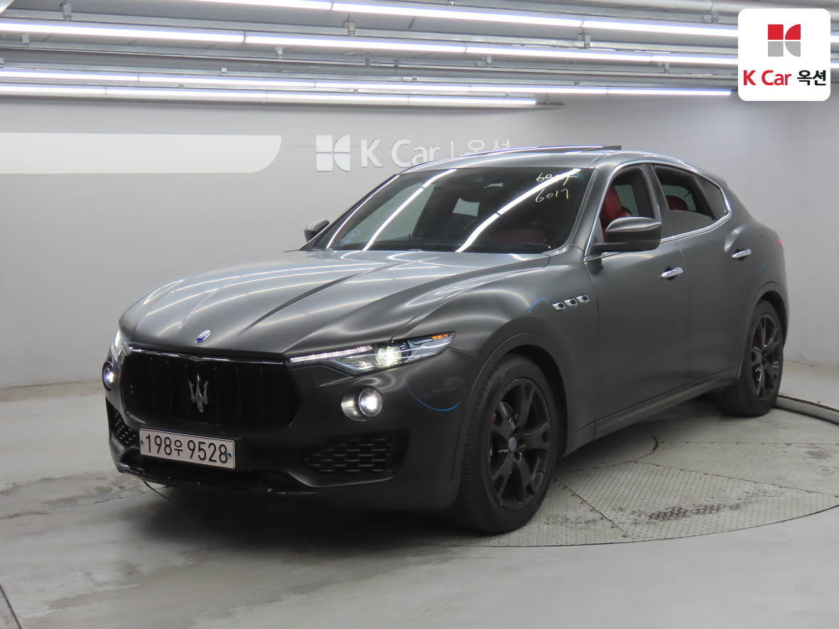 Maserati Maserati 2018 - Image 1