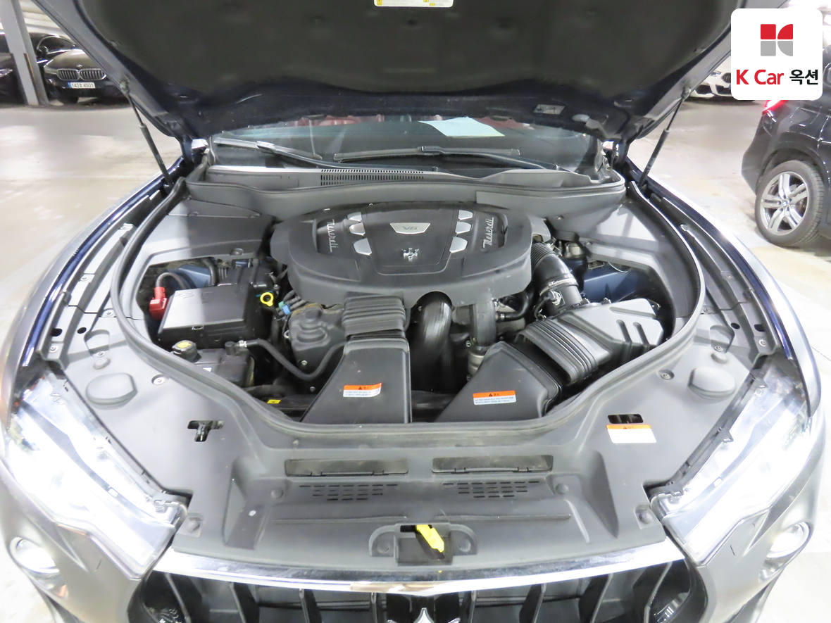 Maserati Maserati 2018 - Image 34