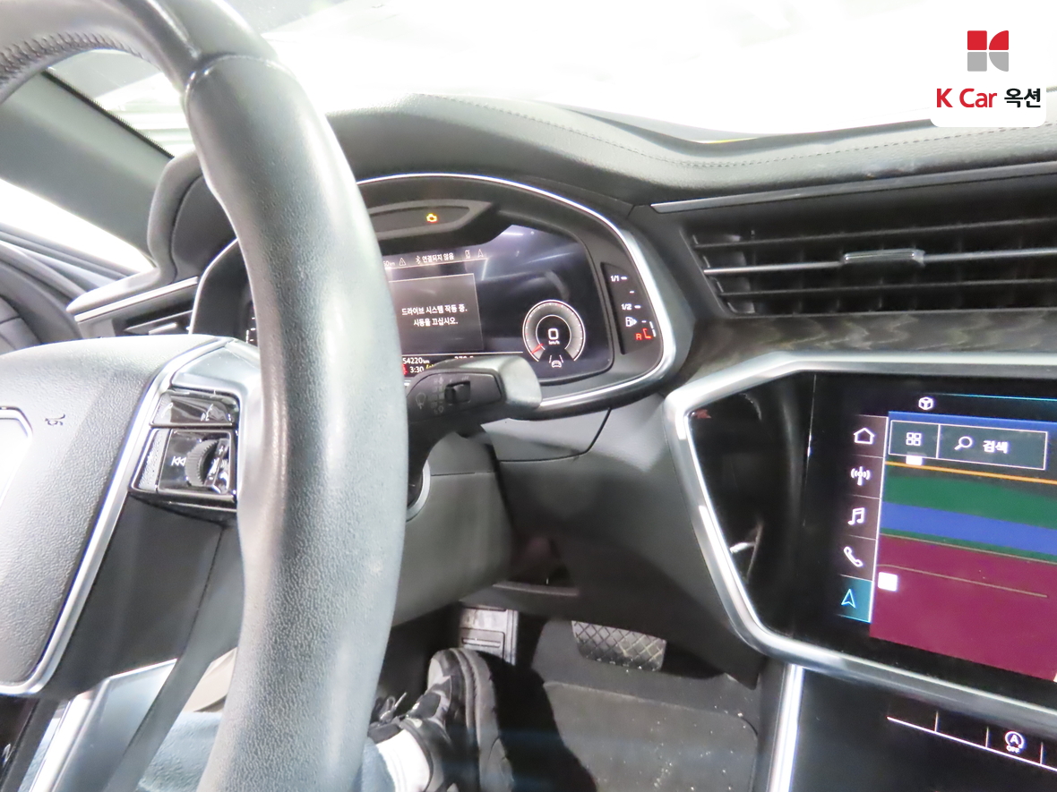 Audi A6 2021 - Image 11