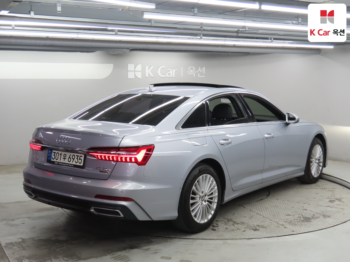 Audi A6 2021 - Image 2