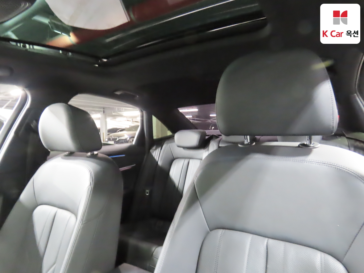 Audi A6 2021 - Image 19