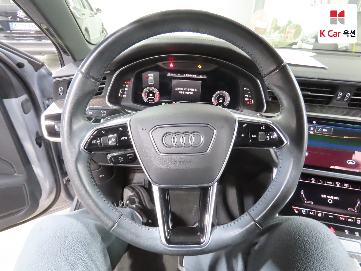 Audi A6 2021 - Image 10