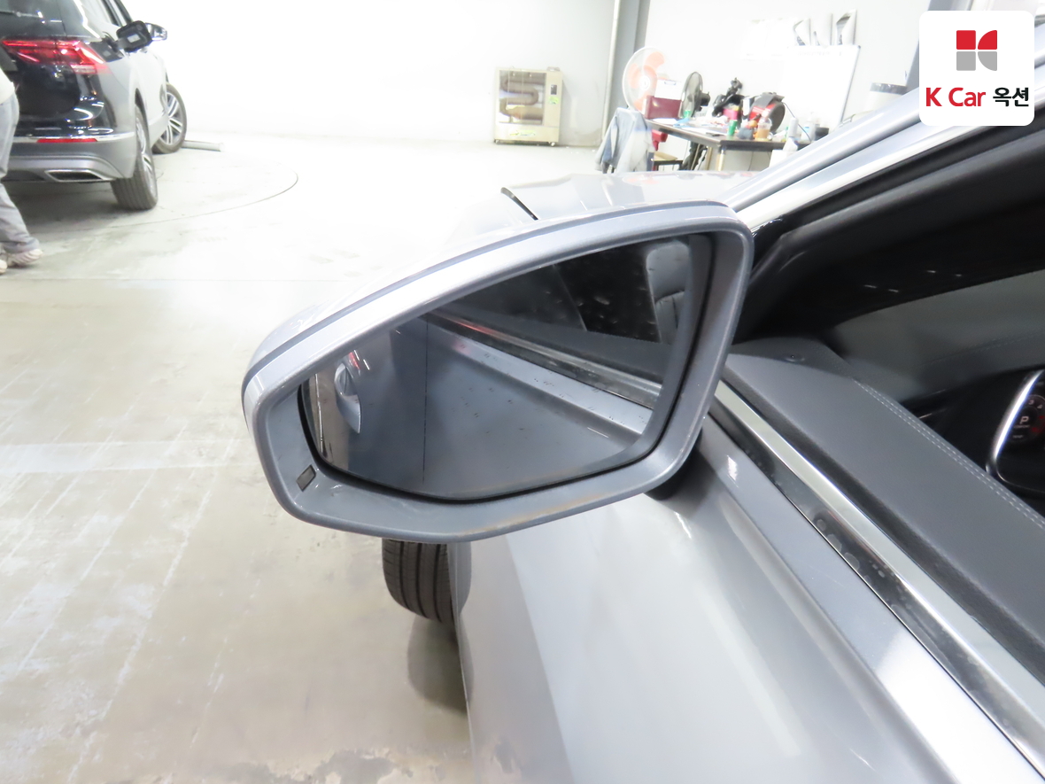 Audi A6 2021 - Image 21