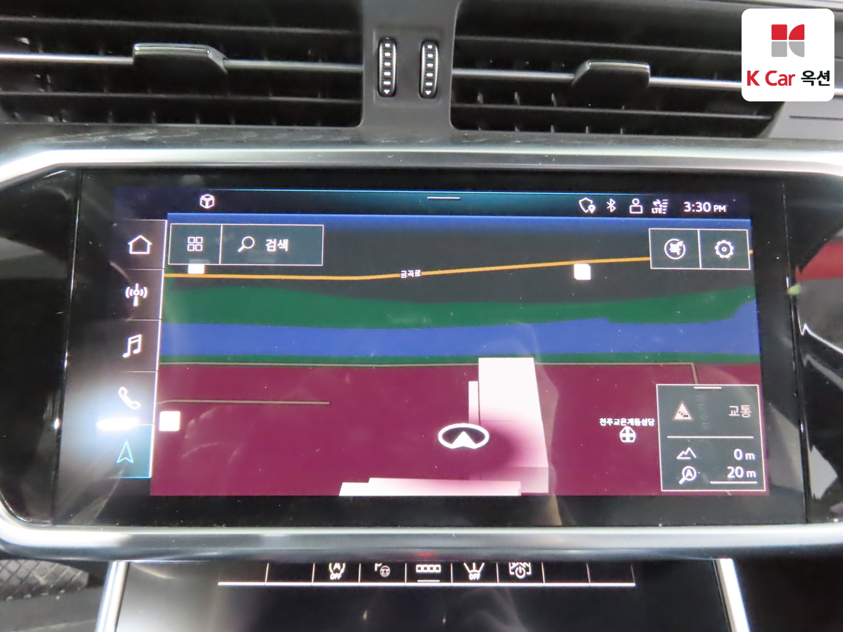 Audi A6 2021 - Image 14