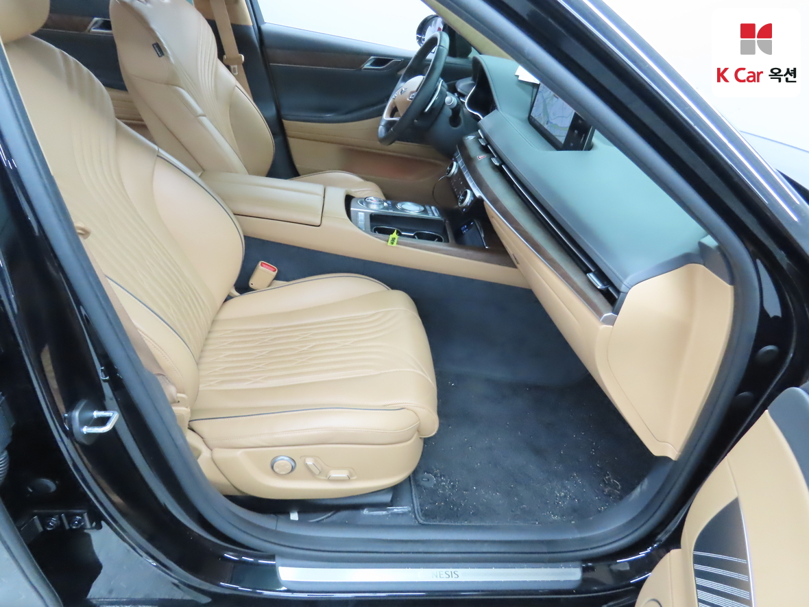 Genesis G80 2022 - Image 32